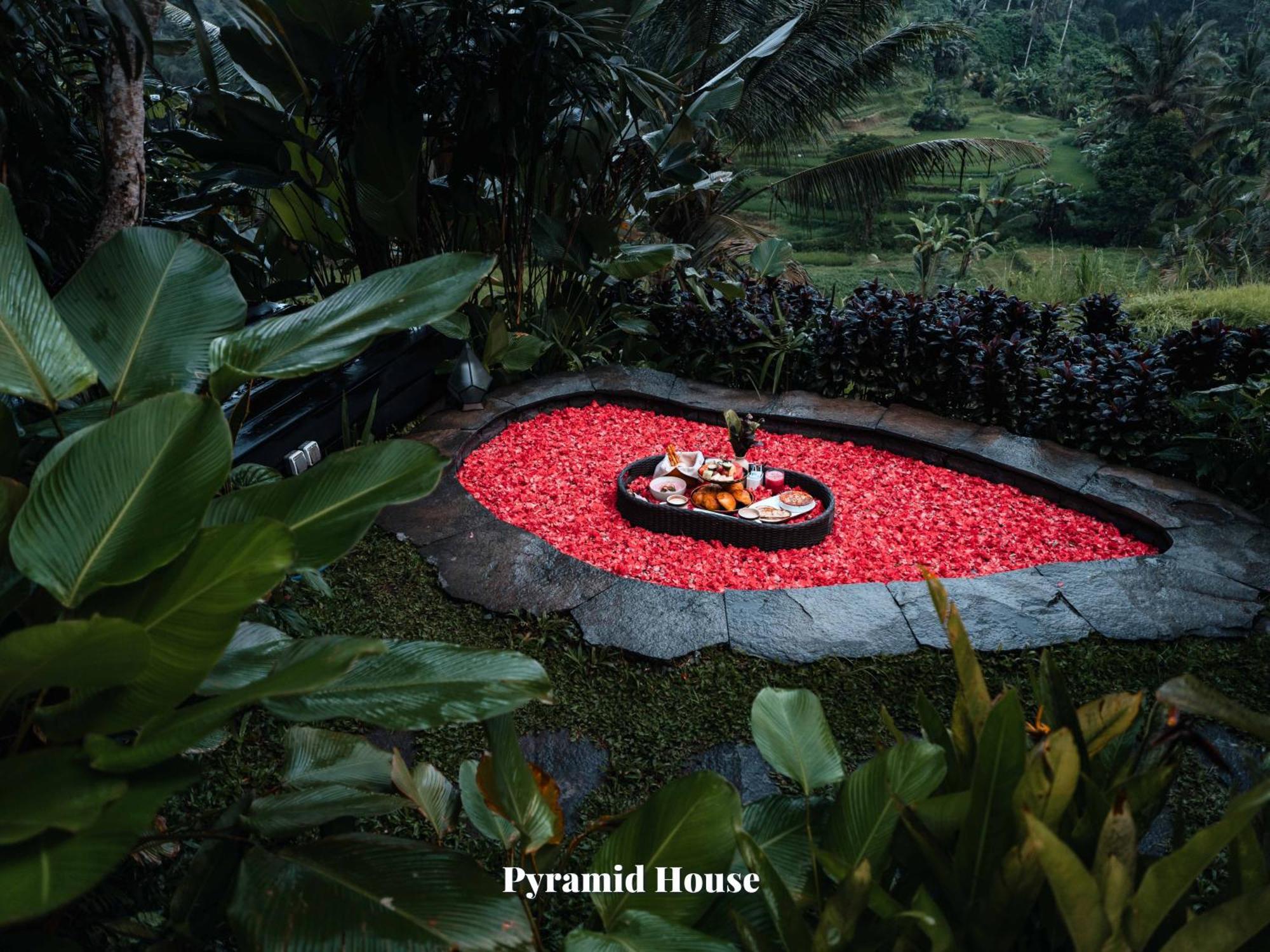 Camaya Bali - Magical Bamboo Houses Selat Exterior photo